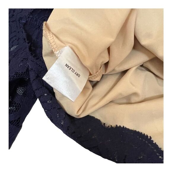 {tl} The Letter Top Women’s L Blue Crop Lace Mesh Abstract Romantic Short Sleeve - Picture 14 of 14